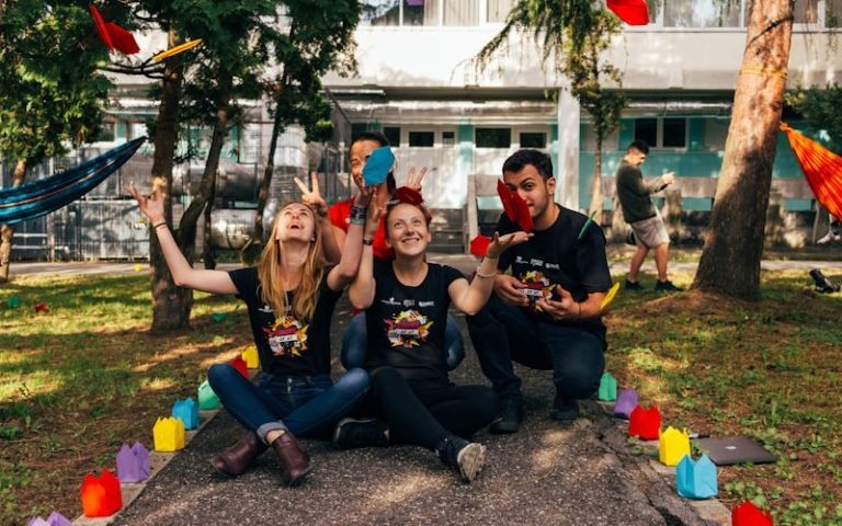 Intercultural Hitchhikes